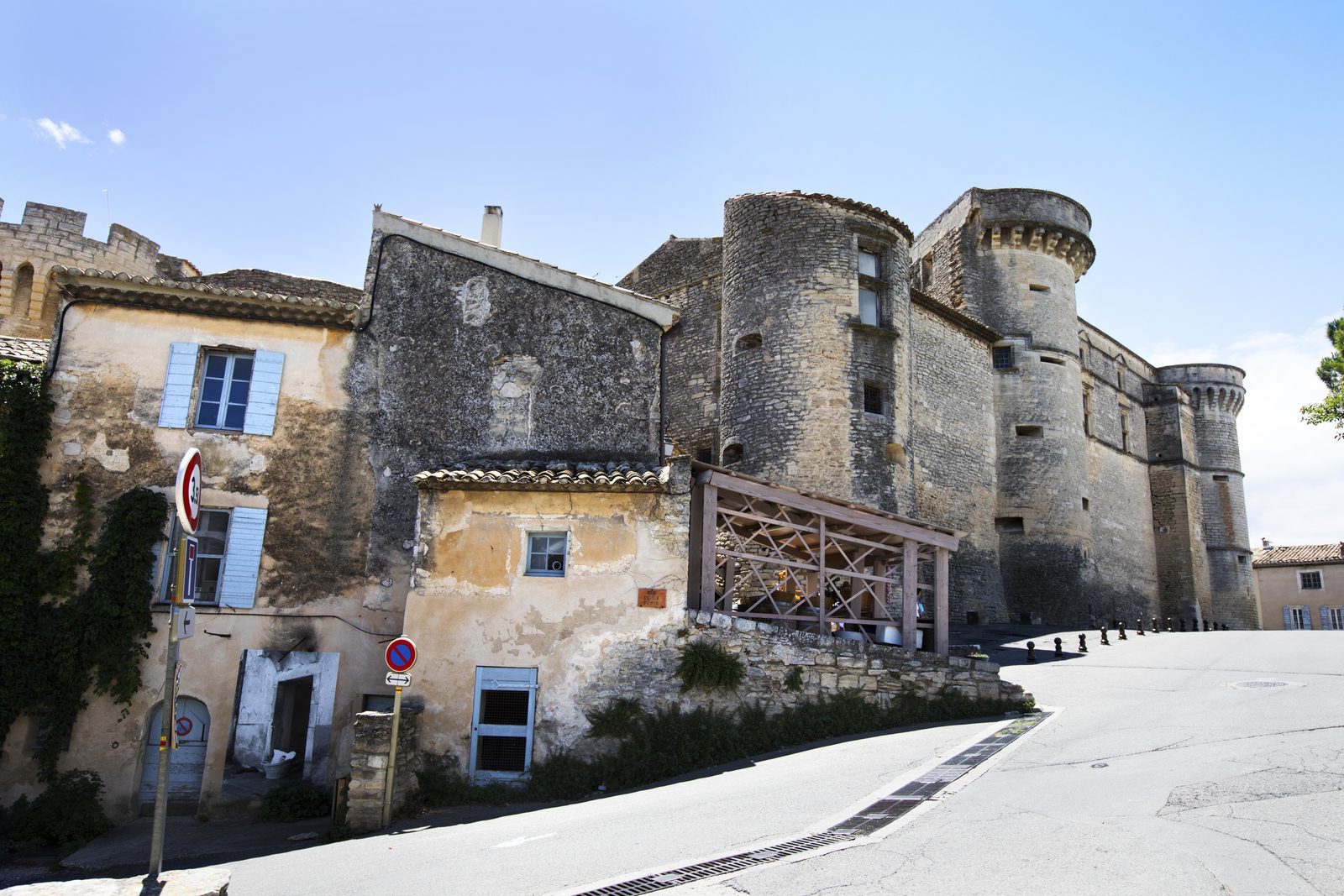 Provence · No. 02 — The Lavender Coast, France